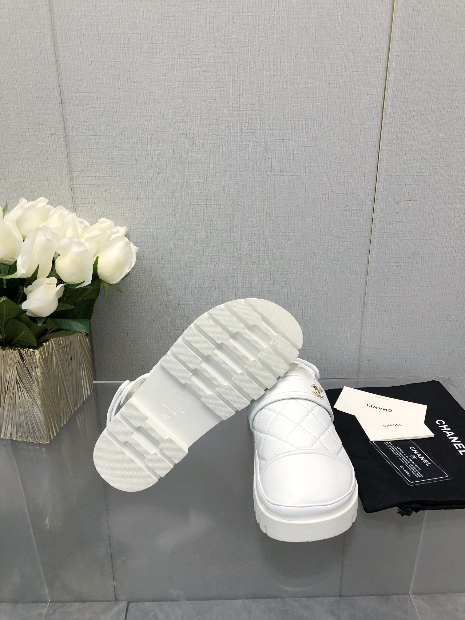 CHANEL CHUNKY PLATFORM SHEARLING SLIPPER WHITE LAMBSKIN