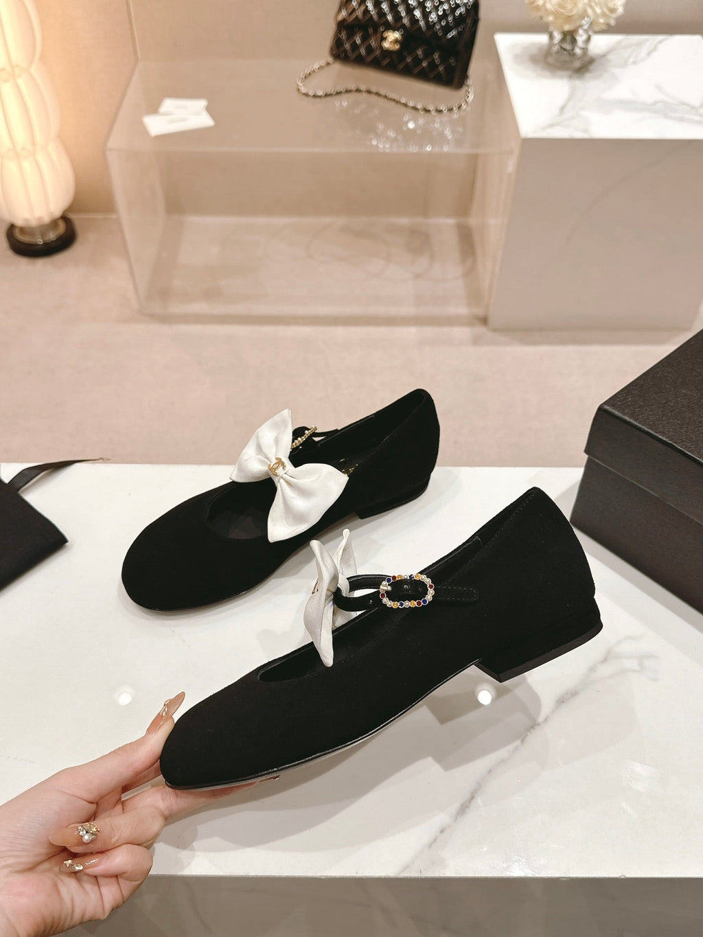 CHANEL MARY JANE SHOES BLACK CALFSKIN